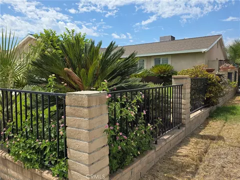 Exterior - 321 Johnston St, Colton, CA 92324 photo 24 of 26
