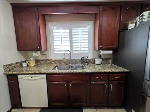 Kitchen - 321 Johnston St, Colton, CA 92324 photo 5 of 9