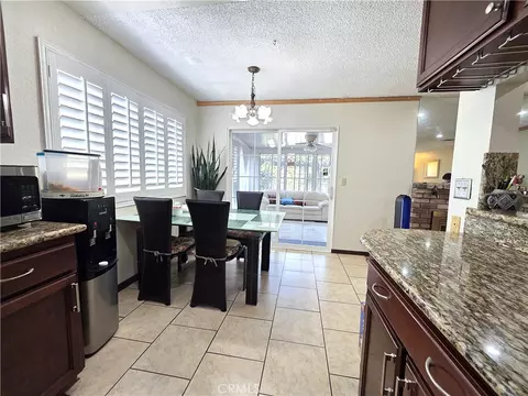 Dining - 321 Johnston St, Colton, CA 92324 photo 2 of 3