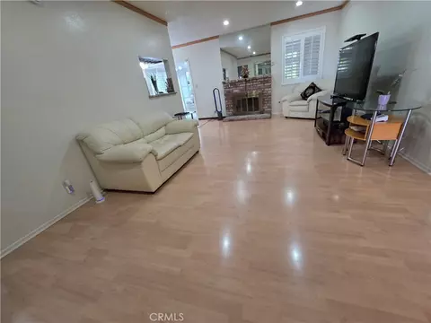 Living - 321 Johnston St, Colton, CA 92324 photo 2 of 5