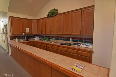 Kitchen - 11620 Ridgemark Rd, Apple Valley, CA 92308 photo 5 of 5
