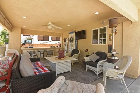 Exterior - 11620 Ridgemark Rd, Apple Valley, CA 92308 photo 2 of 8