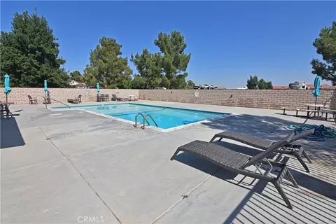 Exterior - 11620 Ridgemark Rd, Apple Valley, CA 92308 photo 8 of 8