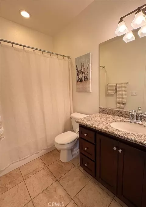 Bath - 7686 Papyrus Pl #3, Rancho Cucamonga, CA 91739 photo 1 of 2