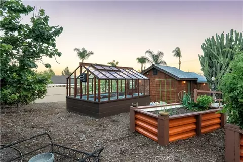 Exterior - 895 W 23rd, Upland, CA 91784 photo 16 of 27