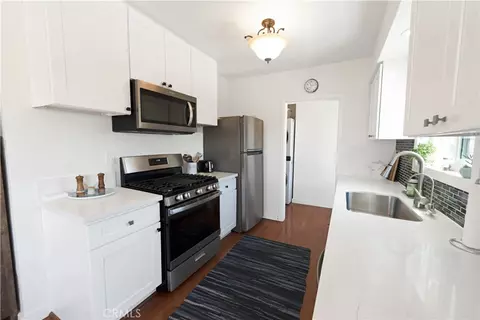 Kitchen - 895 W 23rd, Upland, CA 91784 photo 3 of 4