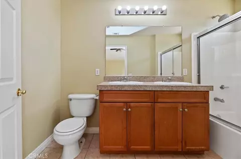 Bath - 14336 Caroline, Adelanto, CA 92301 photo 2 of 2