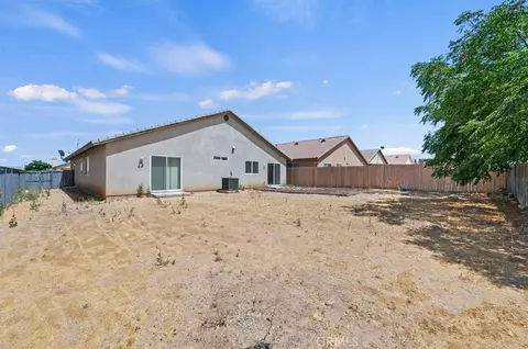 Exterior - 14336 Caroline, Adelanto, CA 92301 photo 5 of 5