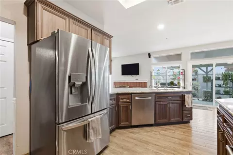 Kitchen - 6680 Brownstone, Rancho Cucamonga, CA 91739 photo 4 of 5