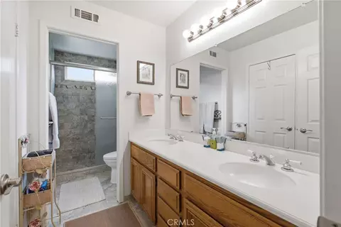 Bath - 6680 Brownstone, Rancho Cucamonga, CA 91739 photo 6 of 8