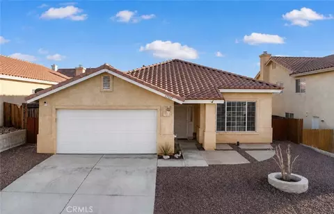 17557 Caprice, Victorville, CA 92395