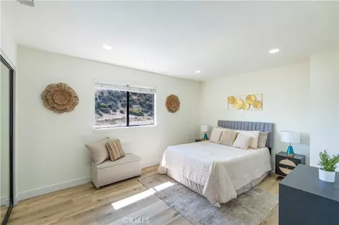 Bedroom - 12938 Lupine Ct, Yucaipa, CA 92399 photo 4 of 7