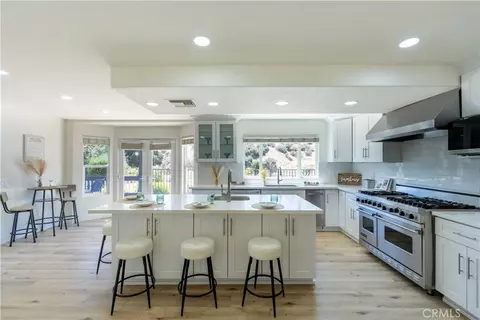 Kitchen - 12938 Lupine Ct, Yucaipa, CA 92399 photo 1 of 6