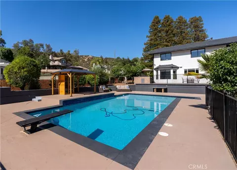 Exterior - 12938 Lupine Ct, Yucaipa, CA 92399 photo 2 of 11