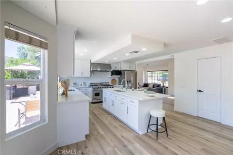 Kitchen - 12938 Lupine Ct, Yucaipa, CA 92399 photo 4 of 6