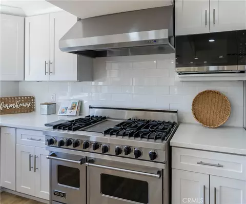 Kitchen - 12938 Lupine Ct, Yucaipa, CA 92399 photo 6 of 6
