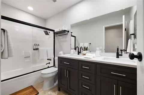 Bath - 82174 W Helio Ct, Indio, CA 92201 photo 2 of 3