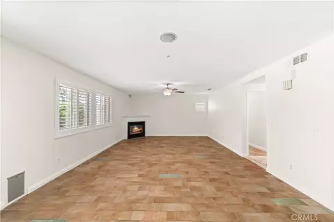 Living - 15556 Skylark, Fontana, CA 92336 photo 5 of 7