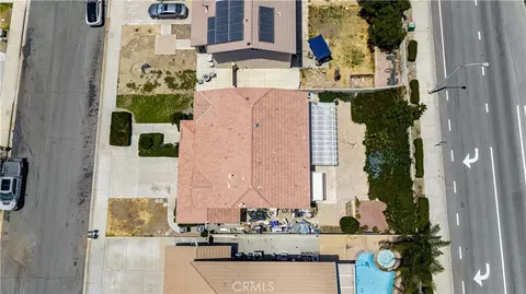 View/Area - 15556 Skylark, Fontana, CA 92336 photo 3 of 4