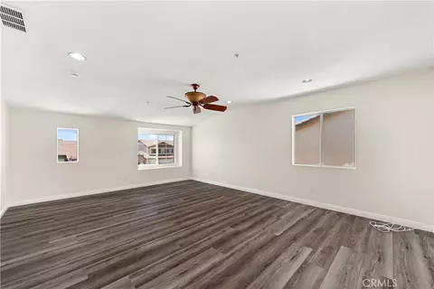 Living - 15556 Skylark, Fontana, CA 92336 photo 7 of 7