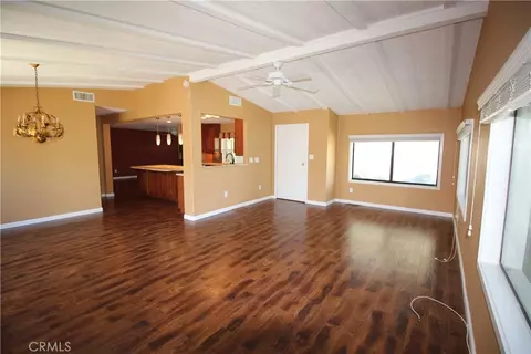 39105 Manzanita Dr, Palm Desert, CA 92260