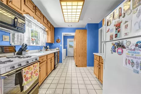 Kitchen - 9530 Benson, Montclair, CA 91763 photo 1 of 2