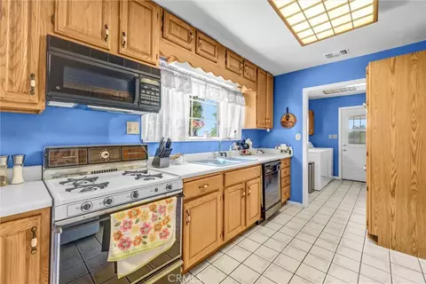 Kitchen - 9530 Benson, Montclair, CA 91763 photo 2 of 2