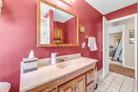 Bath - 9530 Benson, Montclair, CA 91763 photo 2 of 2