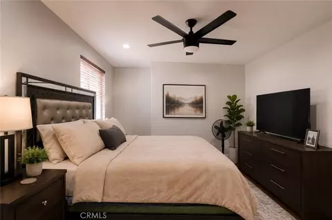 Bedroom - 4826 Faculty Ave, Long Beach, CA 90808 photo 5 of 10