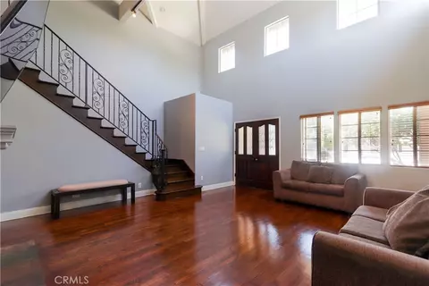 Living - 4826 Faculty Ave, Long Beach, CA 90808 photo 5 of 8