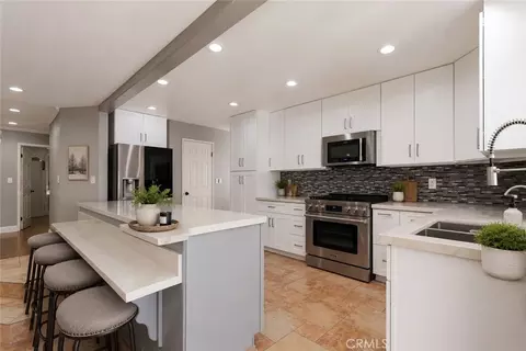 Kitchen - 4826 Faculty Ave, Long Beach, CA 90808 photo 6 of 6