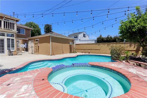 Exterior - 4826 Faculty Ave, Long Beach, CA 90808 photo 3 of 9