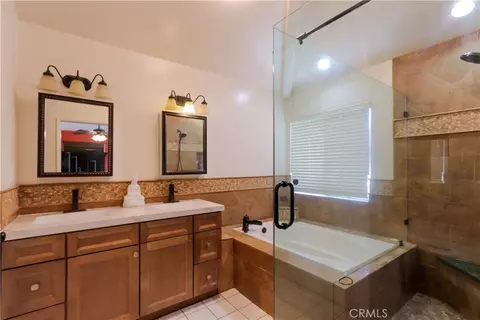 Bath - 4826 Faculty Ave, Long Beach, CA 90808 photo 3 of 3