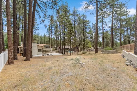 Exterior - 1197 Oriole, Wrightwood, CA 92397 photo 8 of 17