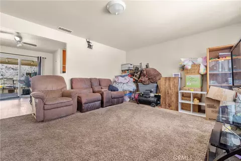 530 E Mountain Vw, Barstow, CA 92311 photo 2
