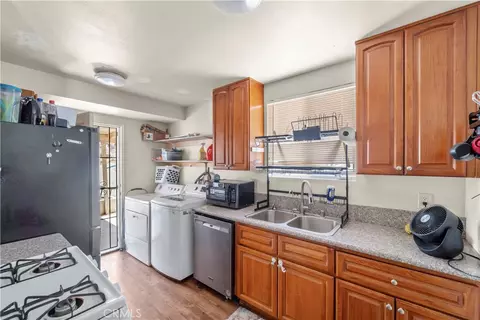530 E Mountain Vw, Barstow, CA 92311 photo 6