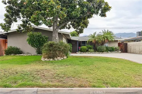 Exterior - 1107 E Walnut Ave, Glendora, CA 91741 photo 7 of 8
