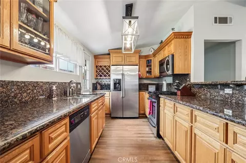 Kitchen - 1107 E Walnut Ave, Glendora, CA 91741 photo 1 of 1
