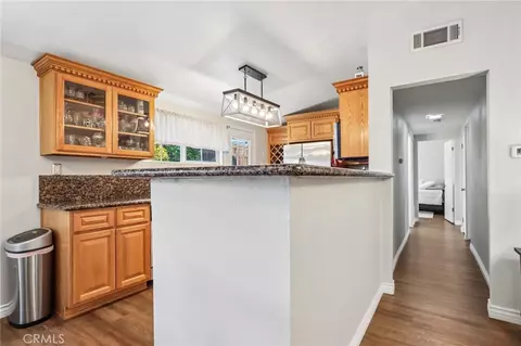 Entry Way - 1107 E Walnut Ave, Glendora, CA 91741 photo 2 of 4
