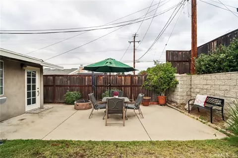 Exterior - 1107 E Walnut Ave, Glendora, CA 91741 photo 2 of 8