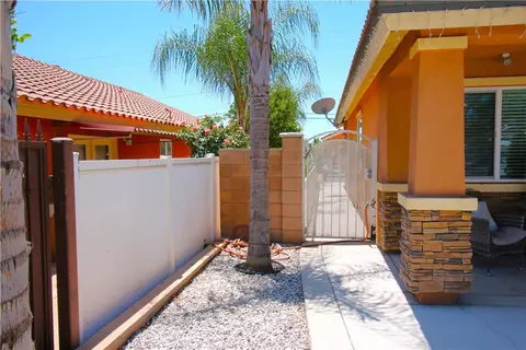 Exterior - 339 7th St, Perris, CA 92571 photo 2 of 8