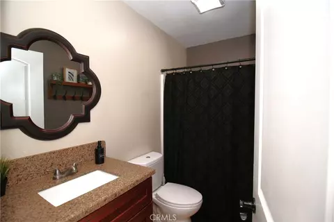 Bath - 339 7th St, Perris, CA 92571 photo 1 of 2