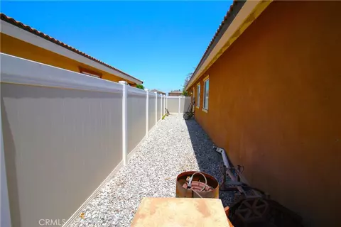 Exterior - 339 7th St, Perris, CA 92571 photo 3 of 8
