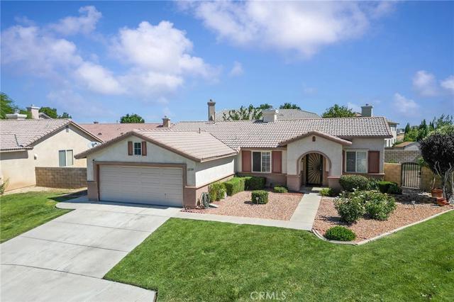 1219 W Holguin St, Lancaster, CA 93534