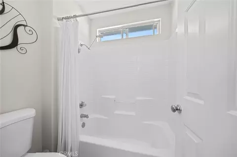 Bath - 4220 Foxrun, Chino Hills, CA 91709 photo 6 of 6