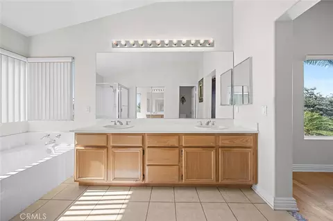 Bath - 4220 Foxrun, Chino Hills, CA 91709 photo 4 of 6