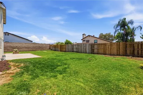 28477 Merridy Ave, Highland, CA 92346 photo 35