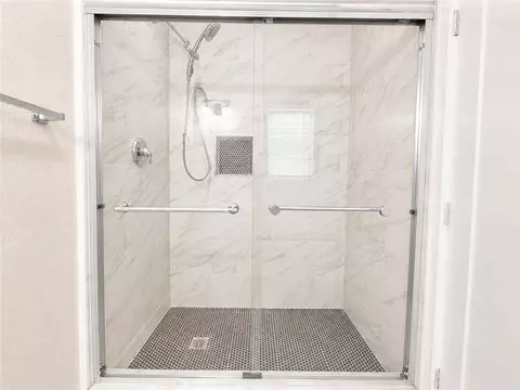 Bath - 1260 N Grove Ave, Upland, CA 91786 photo 3 of 4