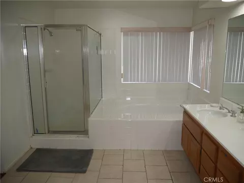 14166 Redondo Ct, Fontana, CA 92336 photo 22