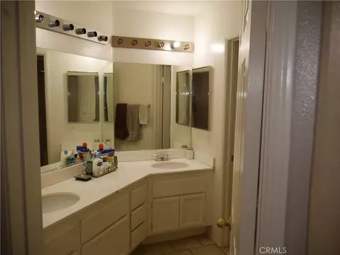 14166 Redondo Ct, Fontana, CA 92336 photo 34